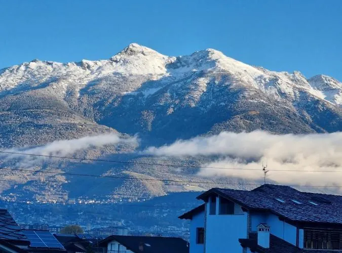 アパート Piccola Mansarda *